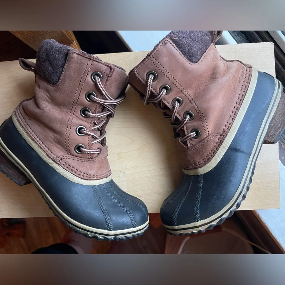 Sorel Women's Slimpack Waterproof Insulated Boot : Women’s Size 6